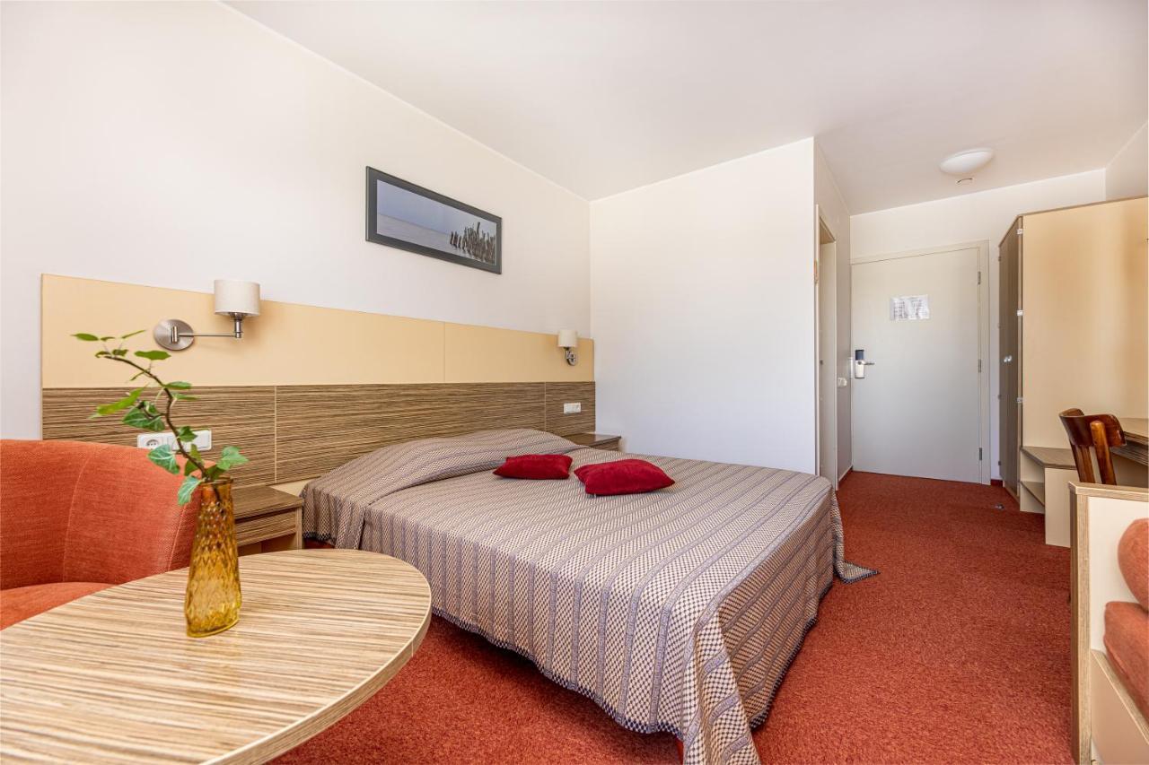 פלאנגה Info Hotel מראה חיצוני תמונה