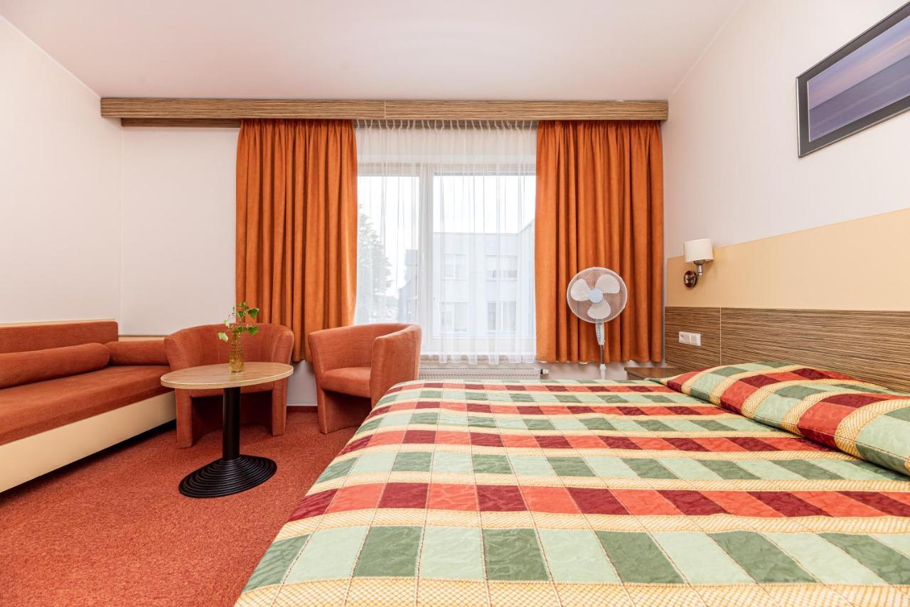פלאנגה Info Hotel מראה חיצוני תמונה