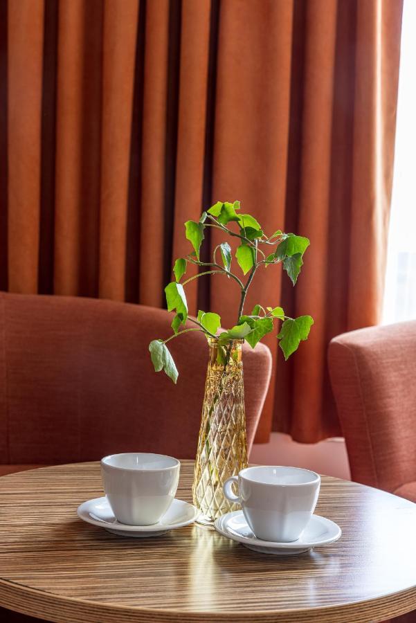 פלאנגה Info Hotel מראה חיצוני תמונה