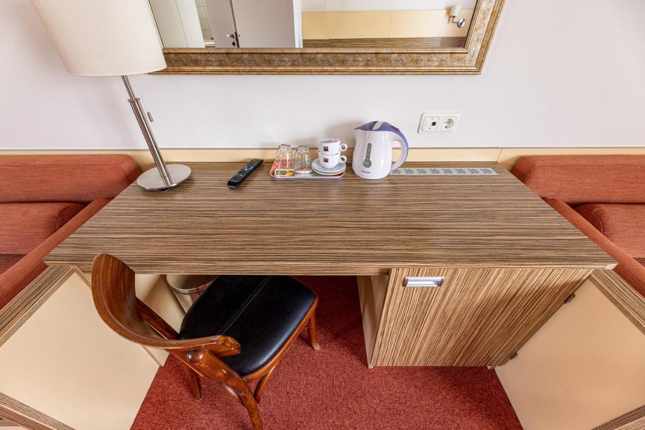 פלאנגה Info Hotel מראה חיצוני תמונה