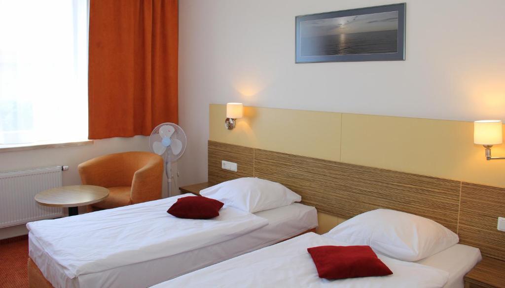 פלאנגה Info Hotel חדר תמונה
